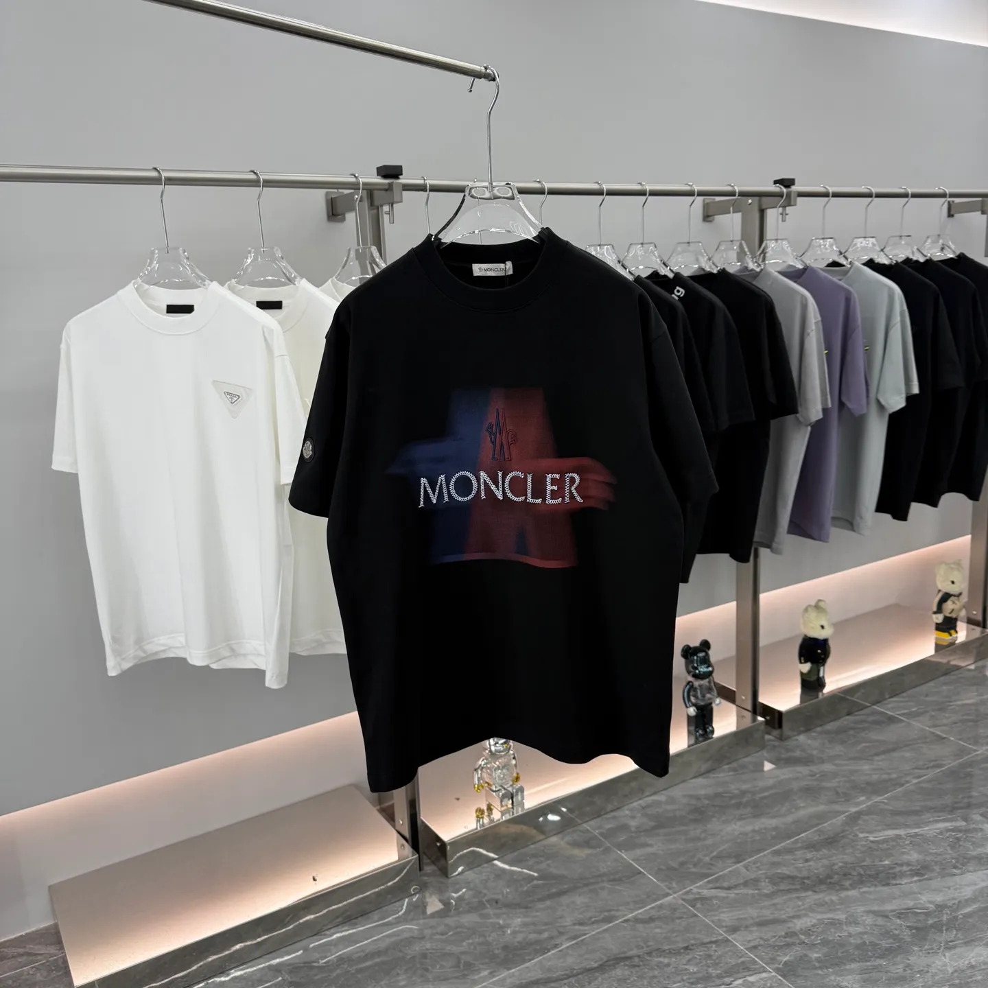 P 105MONCLER 2025 New Arrival ➕ 320 t Classiclogo Same Style S M L XL XXL Black White